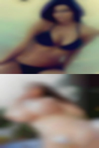 Couple FMF pussy fucking FFM swinger.